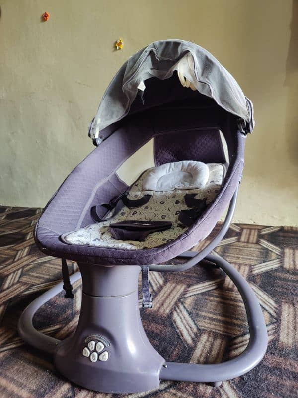 Mastella 3in1 baby swing in good condition 2