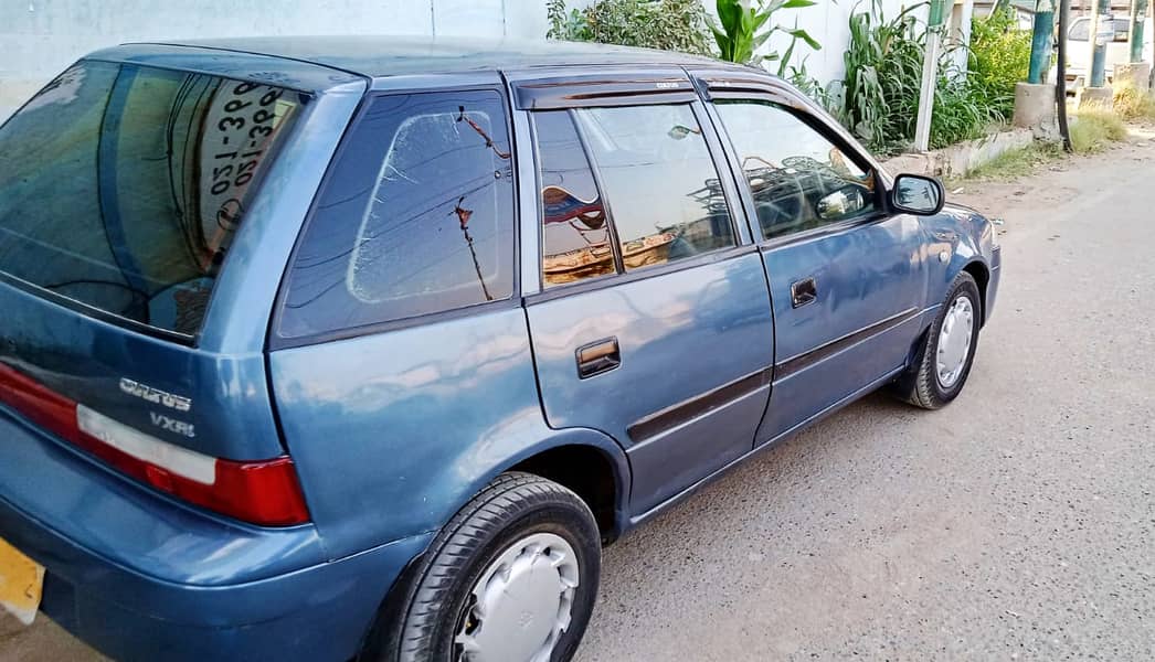 Suzuki Cultus 2010 1