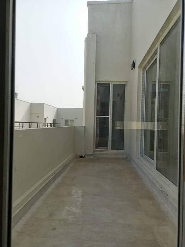 Brand New House Upper Portion 2 bedrooms , DD is available for Rent (500 Sq. Yds) 8