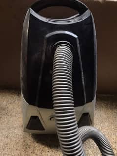 vacuum cleaner