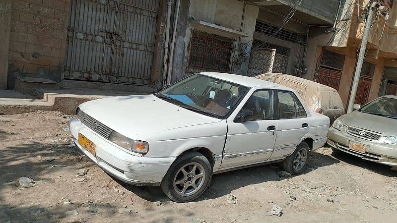 Nissan sunny 2