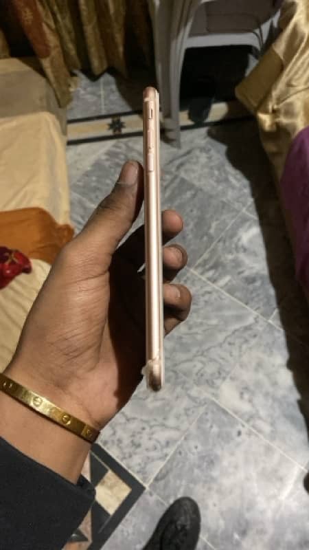 iphone 8 plus non pta 256 GB 4