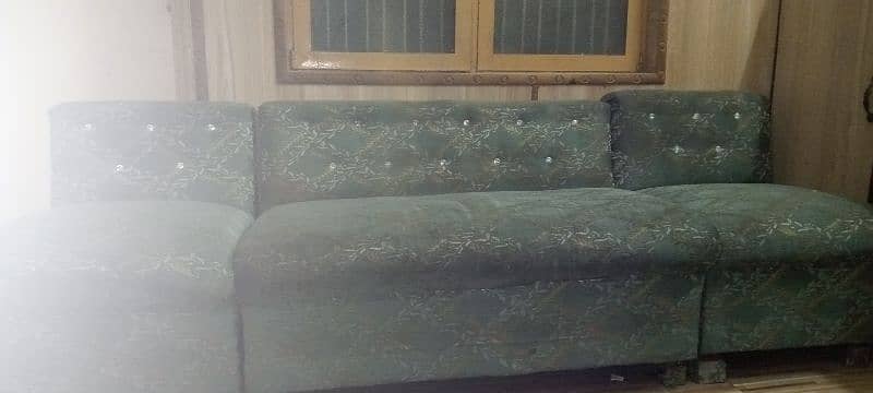 sofa set with (covers) price can be less 1