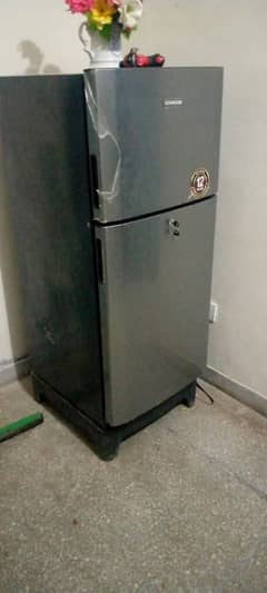 KENWOOD New refrigerator/fridge