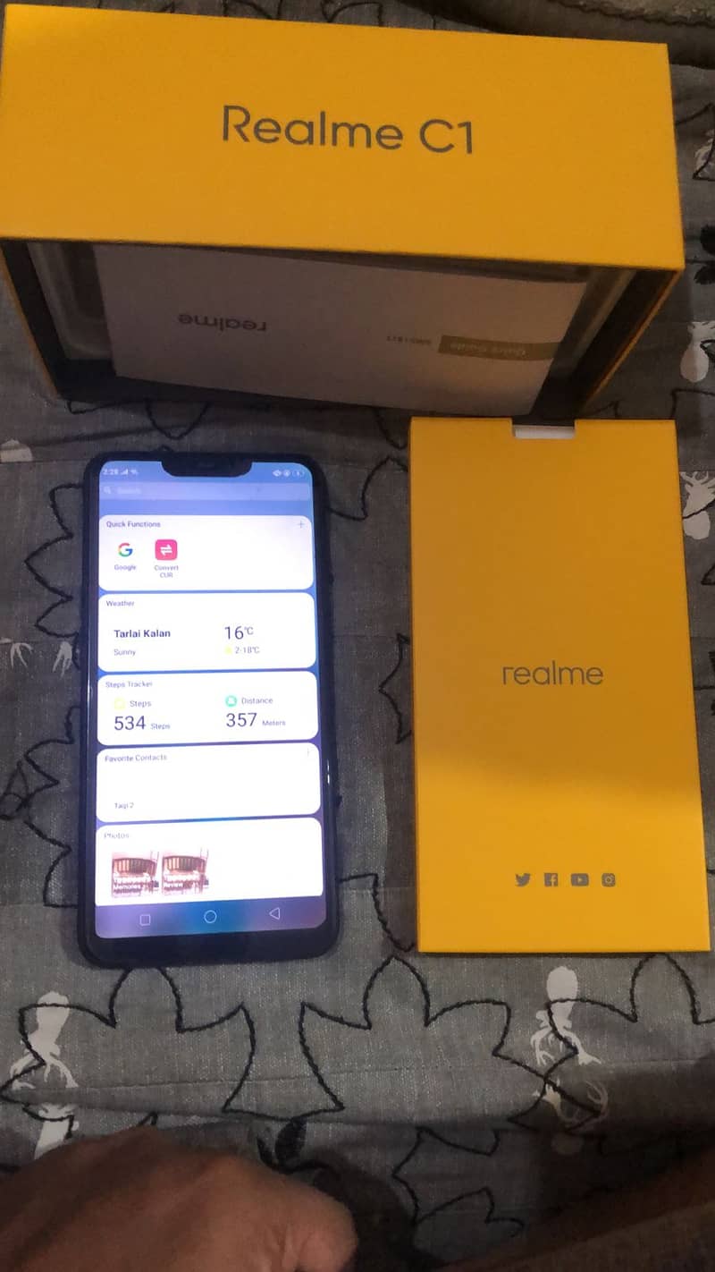 Realme C1 0