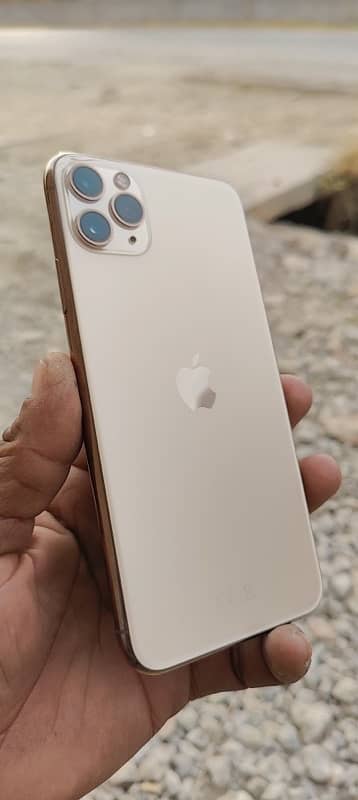 iPhone 11 pro max  256 gb 4