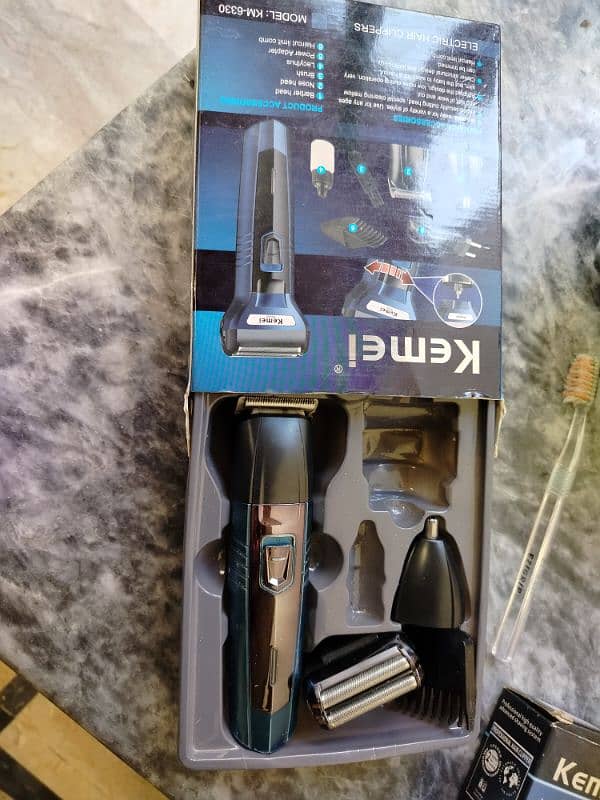 Men Hair Trimmer 2  other brand pice  used 3