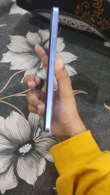 Vivo Y02t used hai not a single fault with box 4gb/128gb 6