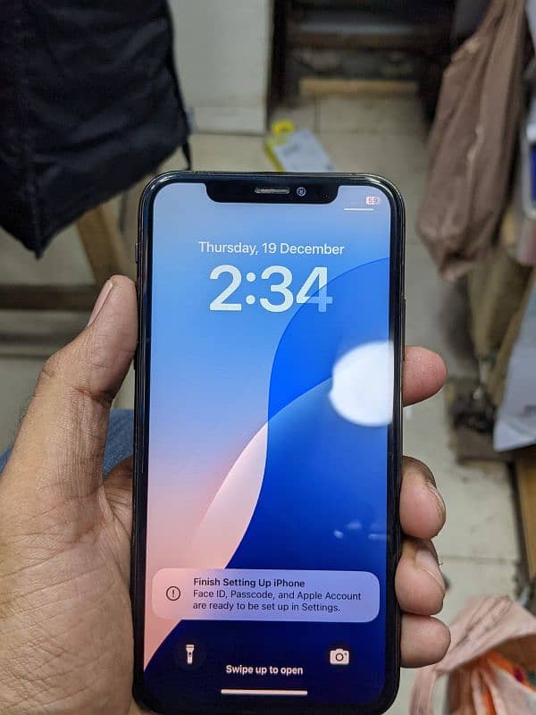 Iphone XS NON PTA 256 GB 4