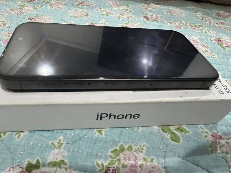 iPhone 15 Pro 256GB BLACK TITANIUM NON PTA 0