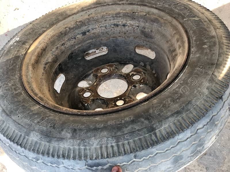 mehran car wheel 0