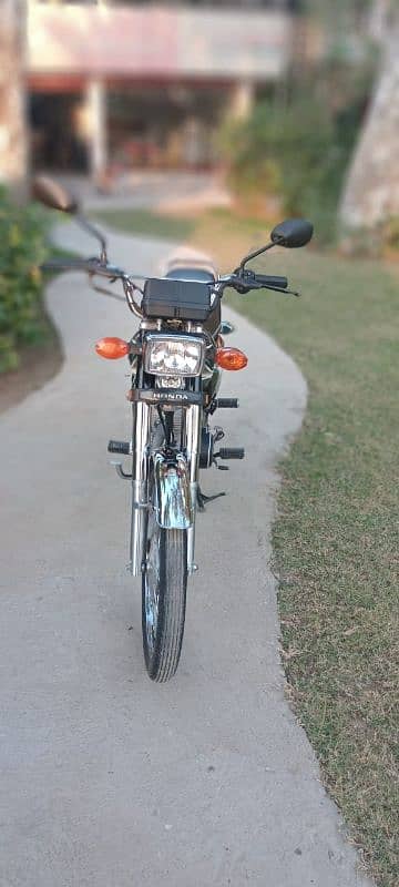 Honda CG 125 6