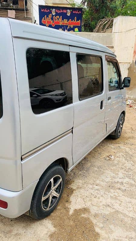 Daihatsu Hijet 2013 7