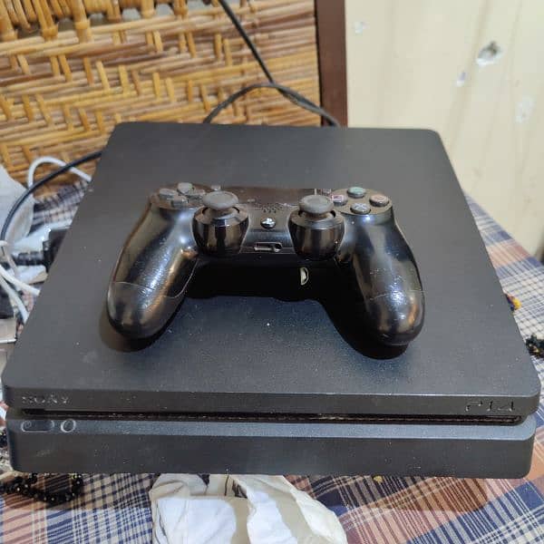 Sony Ps4 slim 2