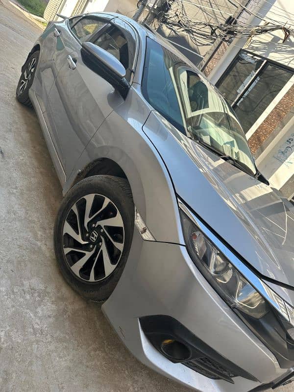 Honda Civic VTi Oriel Prosmatec 2018 13