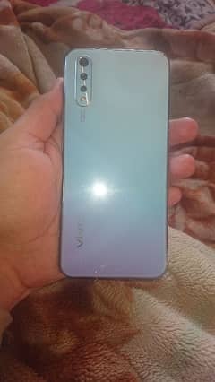 vivo s1