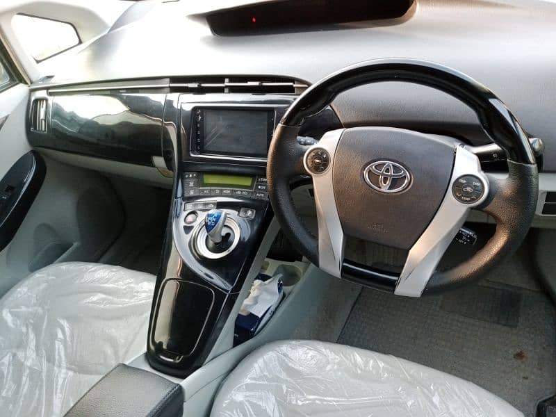 Toyota Prius 2011, Toyota,proud,2011 6