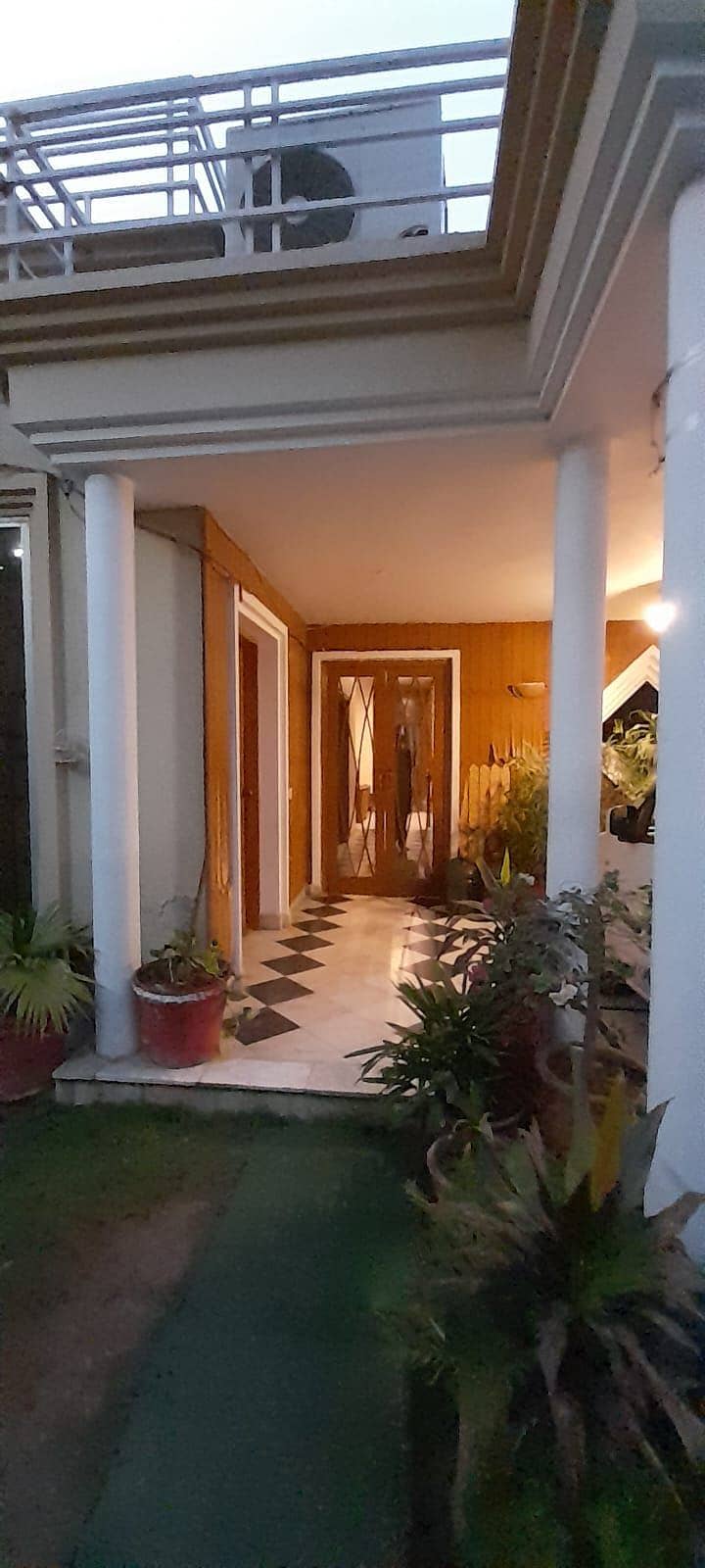 12 Marla House For Sale In Johar Town Block A1 Owner Needed (Investor Rate) NOC Ready (Original Picture) Double Story Hot Location Main Apporced Near To Akbar Chowk 3