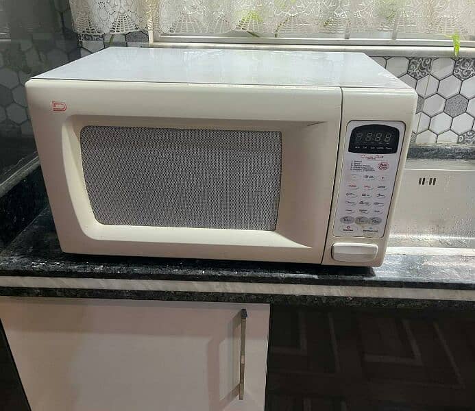 Microwave oven for Sale 2