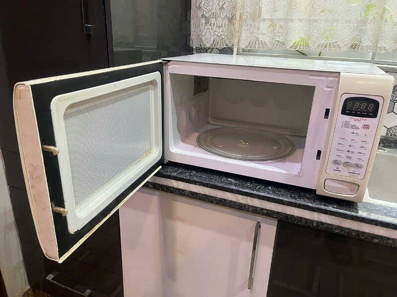 Microwave oven for Sale 3