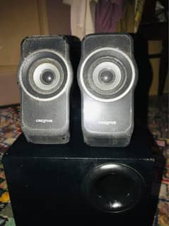 Creative 2.1 speaker