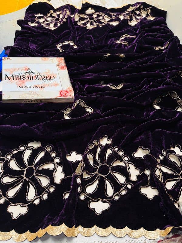 Cutwork Laser Velvet Shawl 0