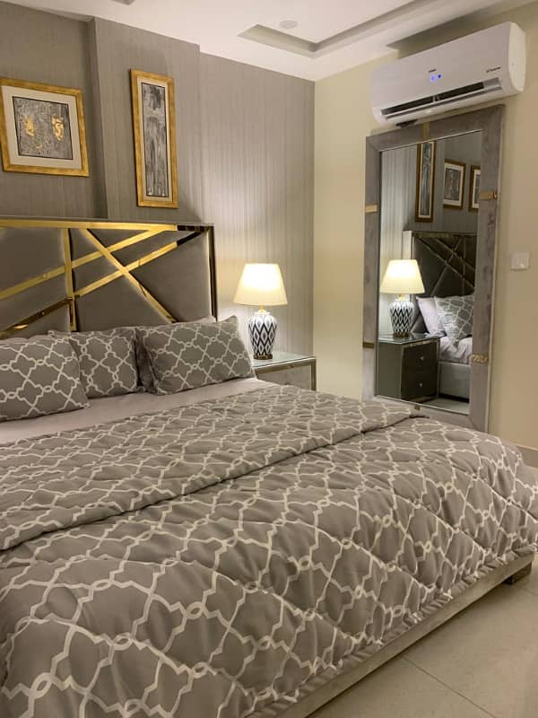 Facing Eiffel Daily One BedRoom Lavish Furnished Appartment For Rent in Bahria Town Lahore 7