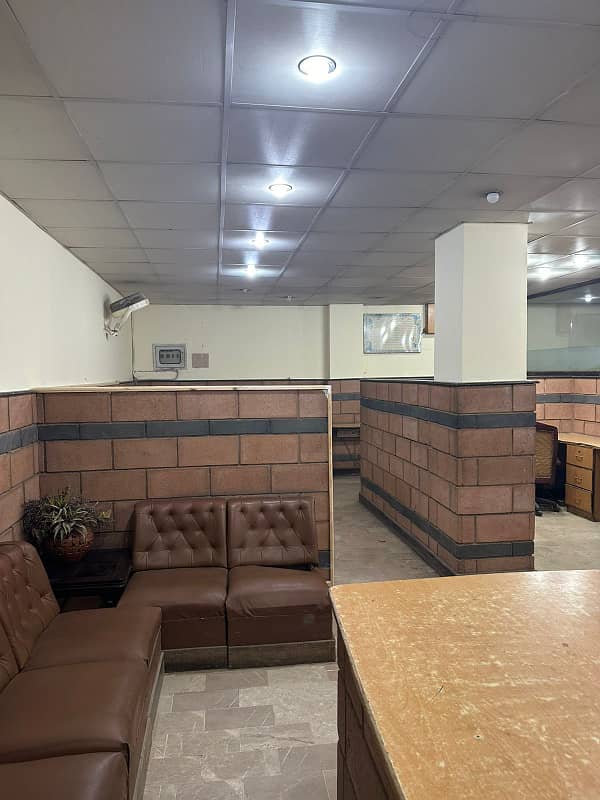 Main Shahrah E Faisal Newly Renovated Building 24*7 Operation Allow 1375 Sq Ft Semi Furnished 0