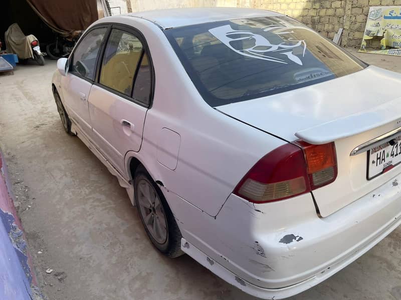 Honda Civic EXi 2004 3