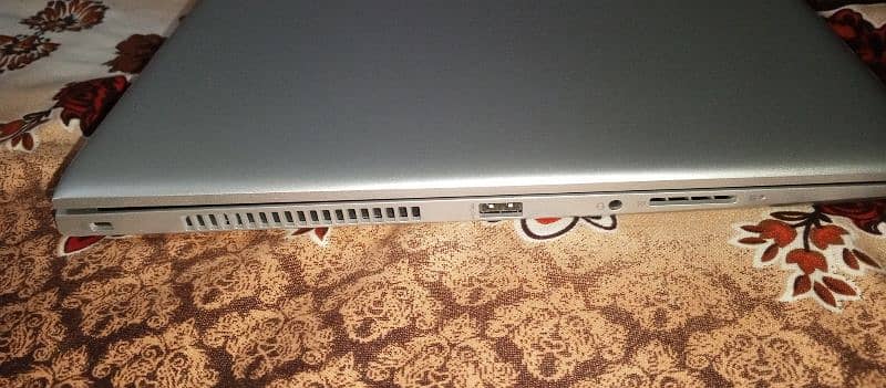 HP laptop 3