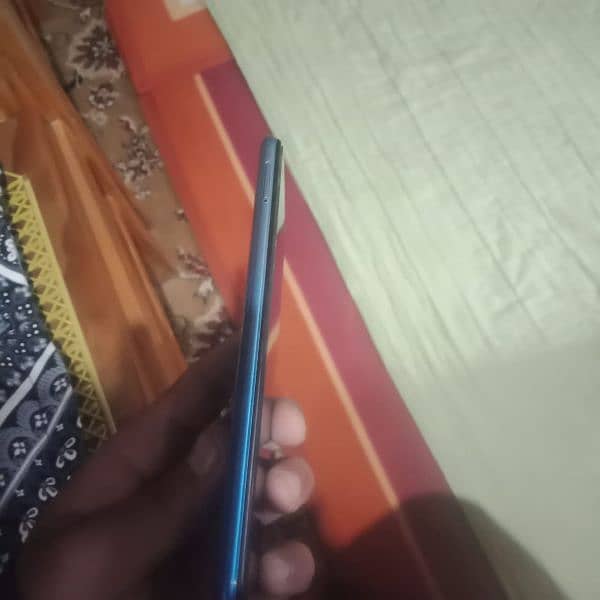 infinix hot 12 play 4/64 only box 3