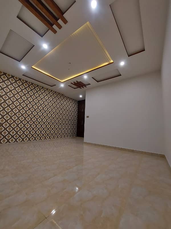 10 Marla Brand New House For Rent In Tech Town Satiana Road 11