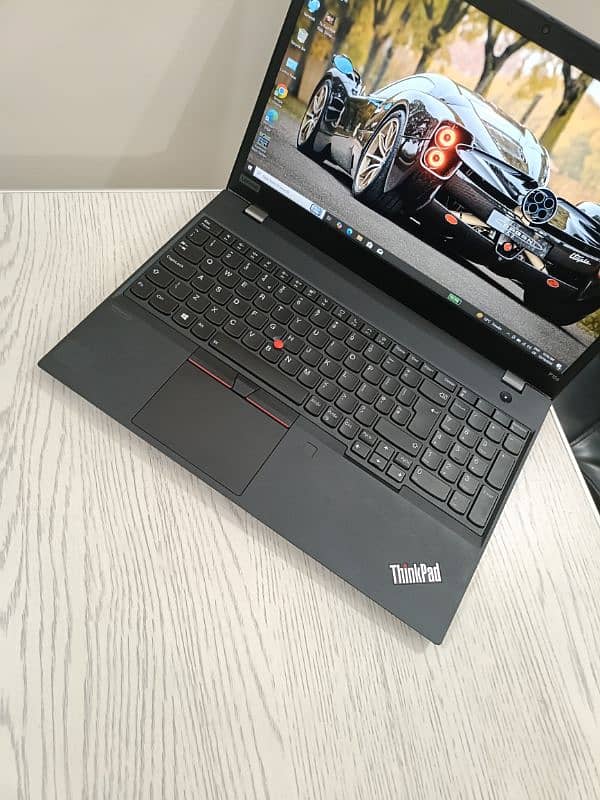 Lenovo Thinkpad P15s core i7 11th gen 4gb Nvidia Quadro T500 Gddr6 5