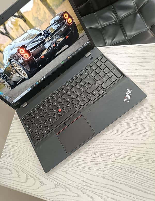 Lenovo Thinkpad P15s core i7 11th gen 4gb Nvidia Quadro T500 Gddr6 6