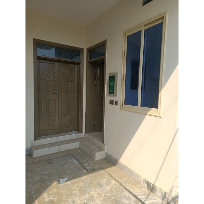 5 Marla Single Storey Brand New House For Sale 0