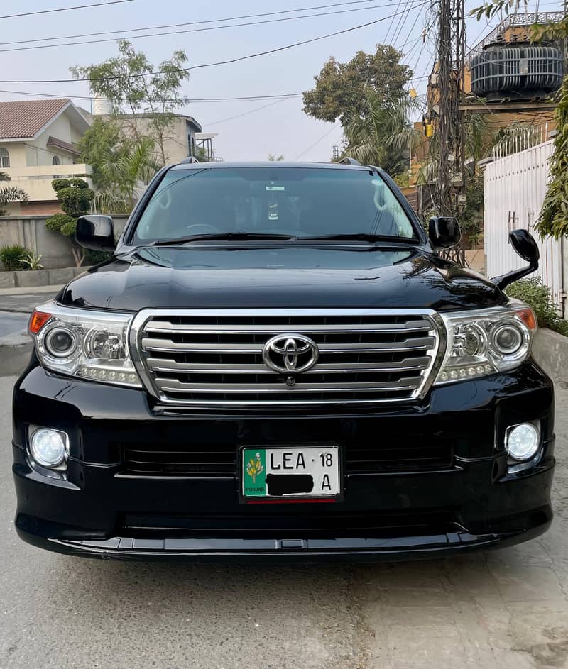 Toyota Land Cruiser 2006 AXG 8