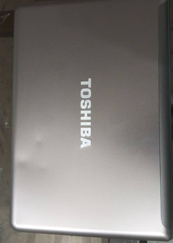 Toshiba laptop i5 3rd gen touch screen 2