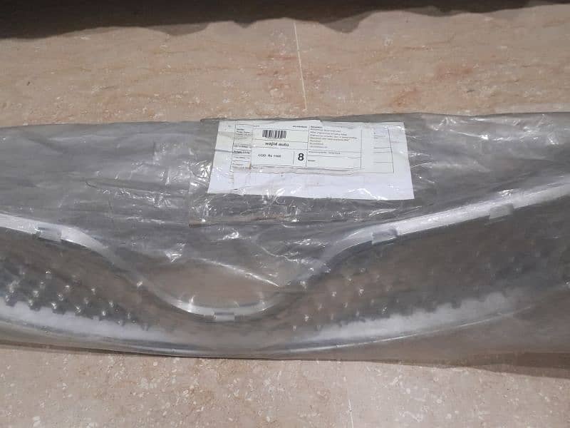 toyota corolla altis /gli/xli old shape bumper front chrome grill 3