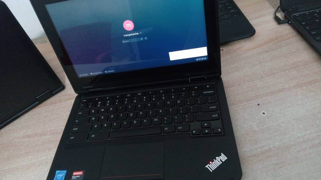 Lenovo Thinkpad yoga 11e Touch 0