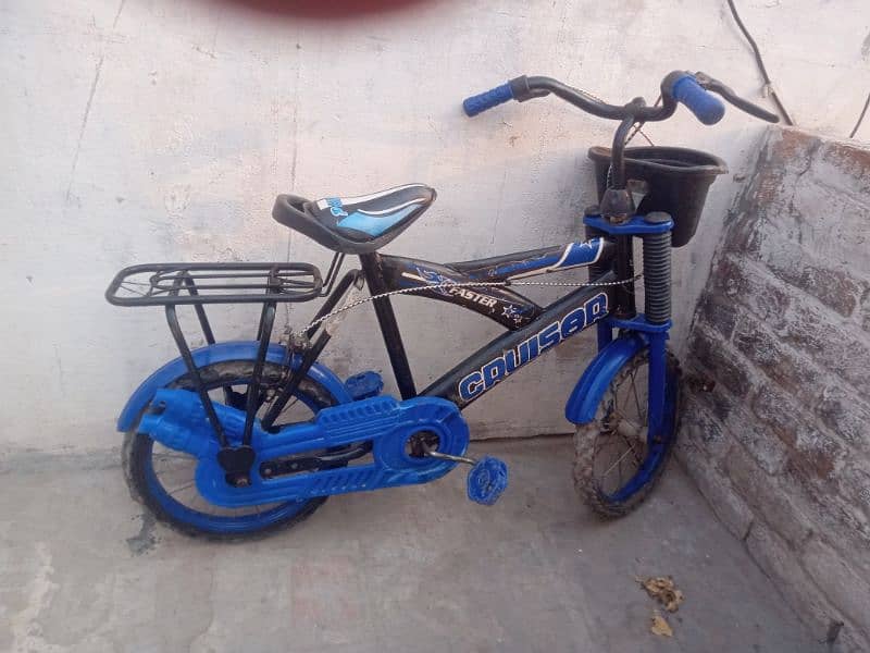 5 6 Saal k bachon k liye bicycle 0