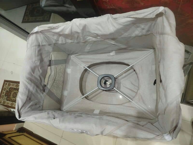 Baby cot/Baby bed. 4