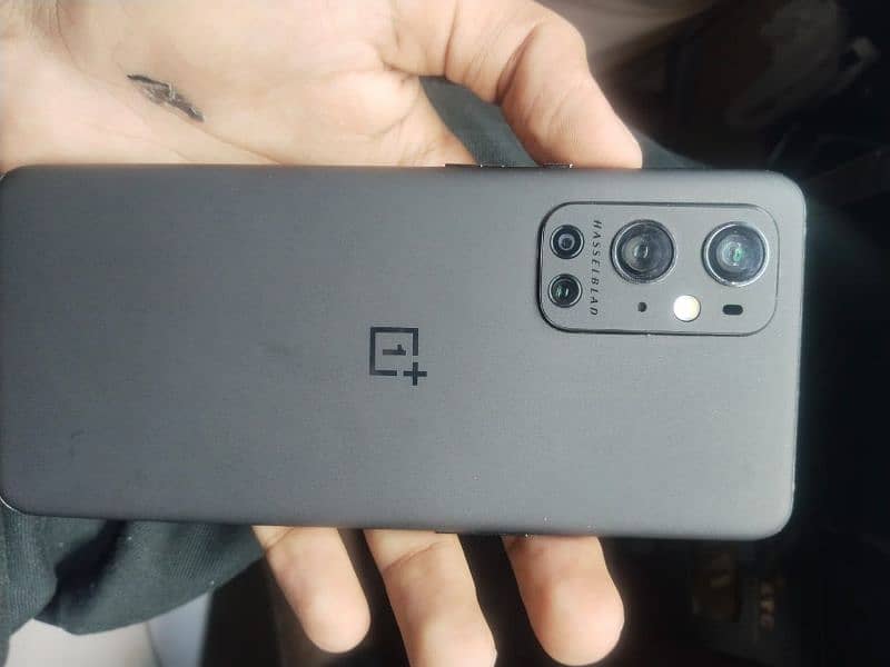 OnePlus 9pro LCD ma 4 line hn  PTA 12/256 0