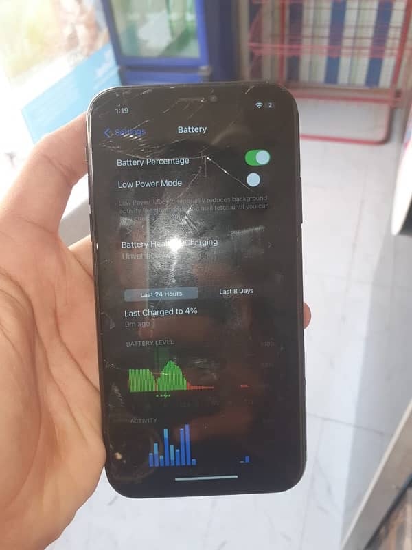 Iphone Xr non Pta 64 gb all ok Exchange Possible with Iphones 2