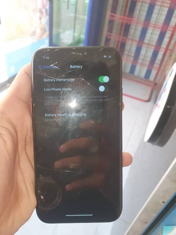 Iphone Xr non Pta 64 gb all ok Exchange Possible with Iphones 6