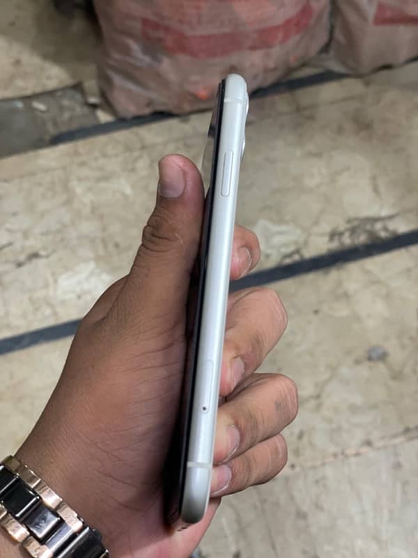 iphone 11 jv 64gb 1