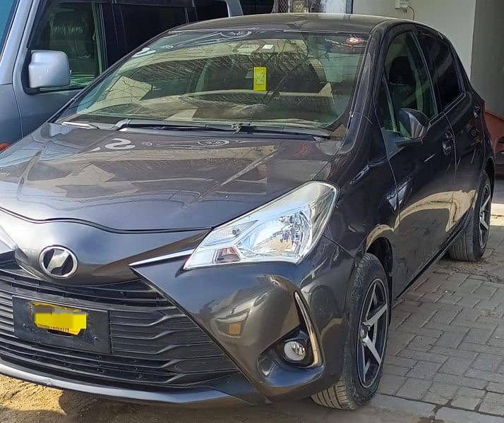 Toyota Vitz 2017 0