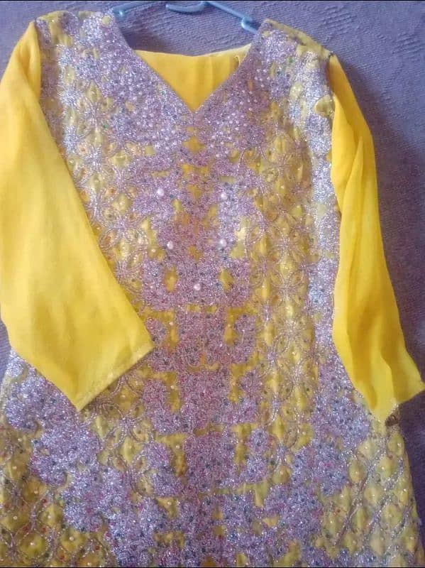 Mehndi Dress for bridal 0