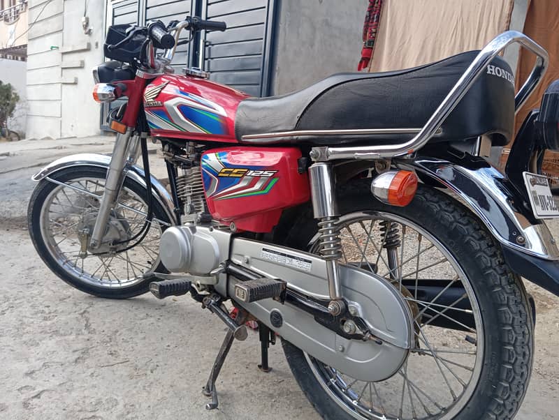 Honda CG 125 2022 3