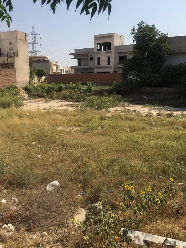 5.5 Marla Plot For Sale In Tech Town Satyana Road 4