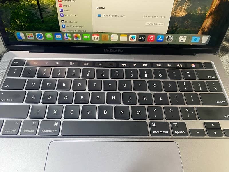 Macbook pro M2 chip touch bar 5